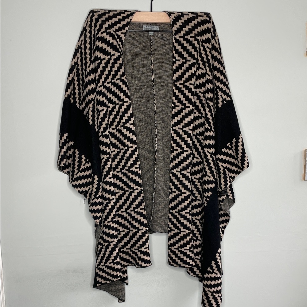 Joseph Black and Tan Geometric Women's Poncho size S/M